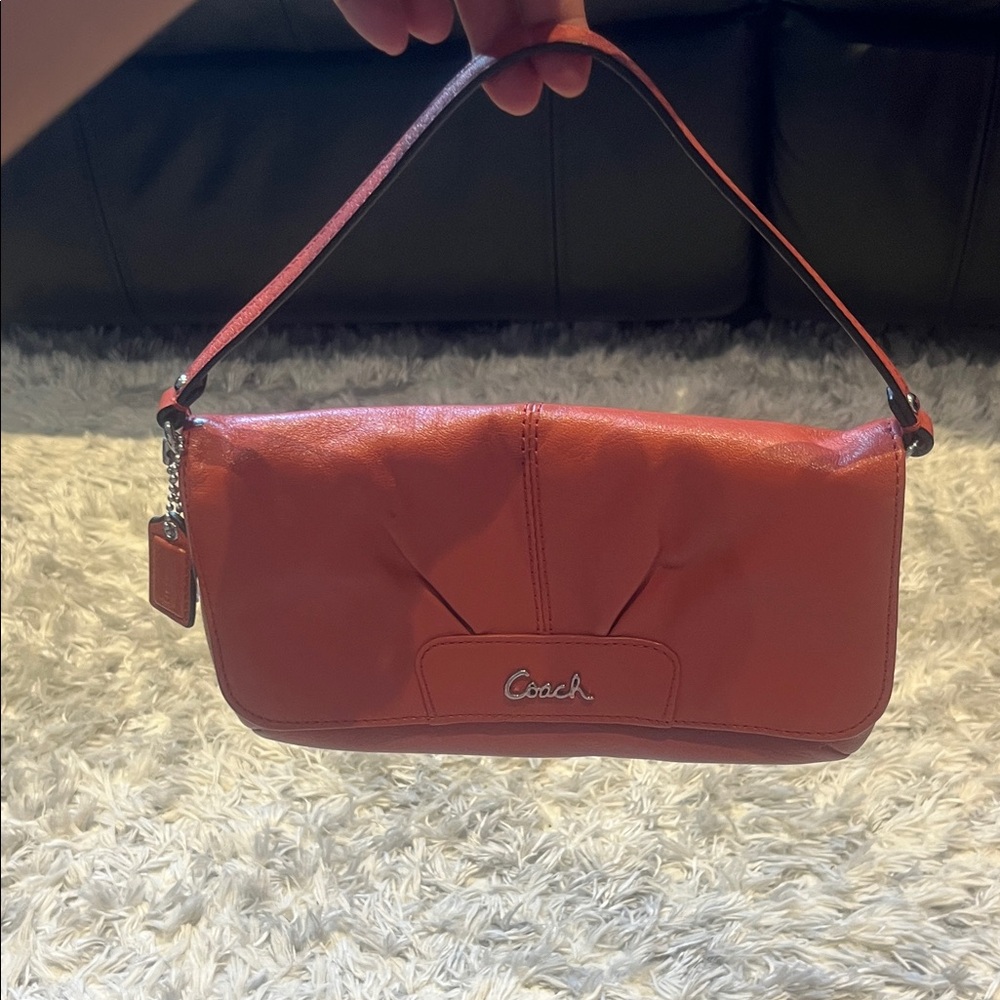 COACH PEACH LEATHER BAG